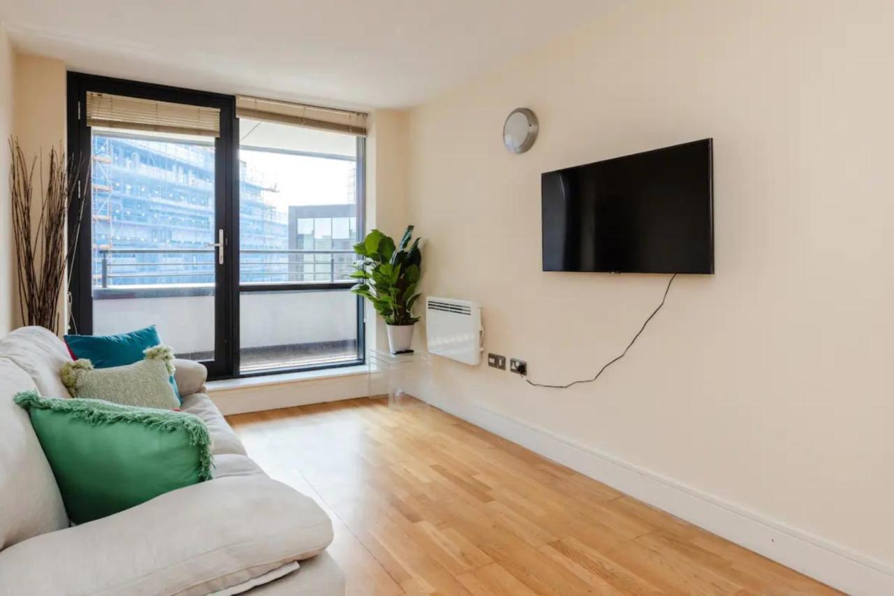 Vivid 2 Bedroom Apartment in Central Londen Buitenkant foto