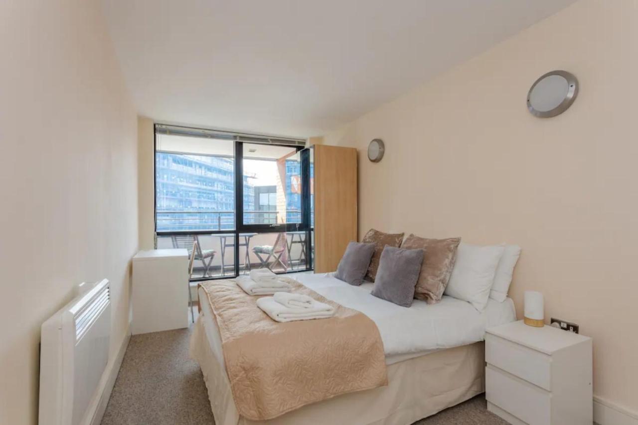 Vivid 2 Bedroom Apartment in Central Londen Buitenkant foto