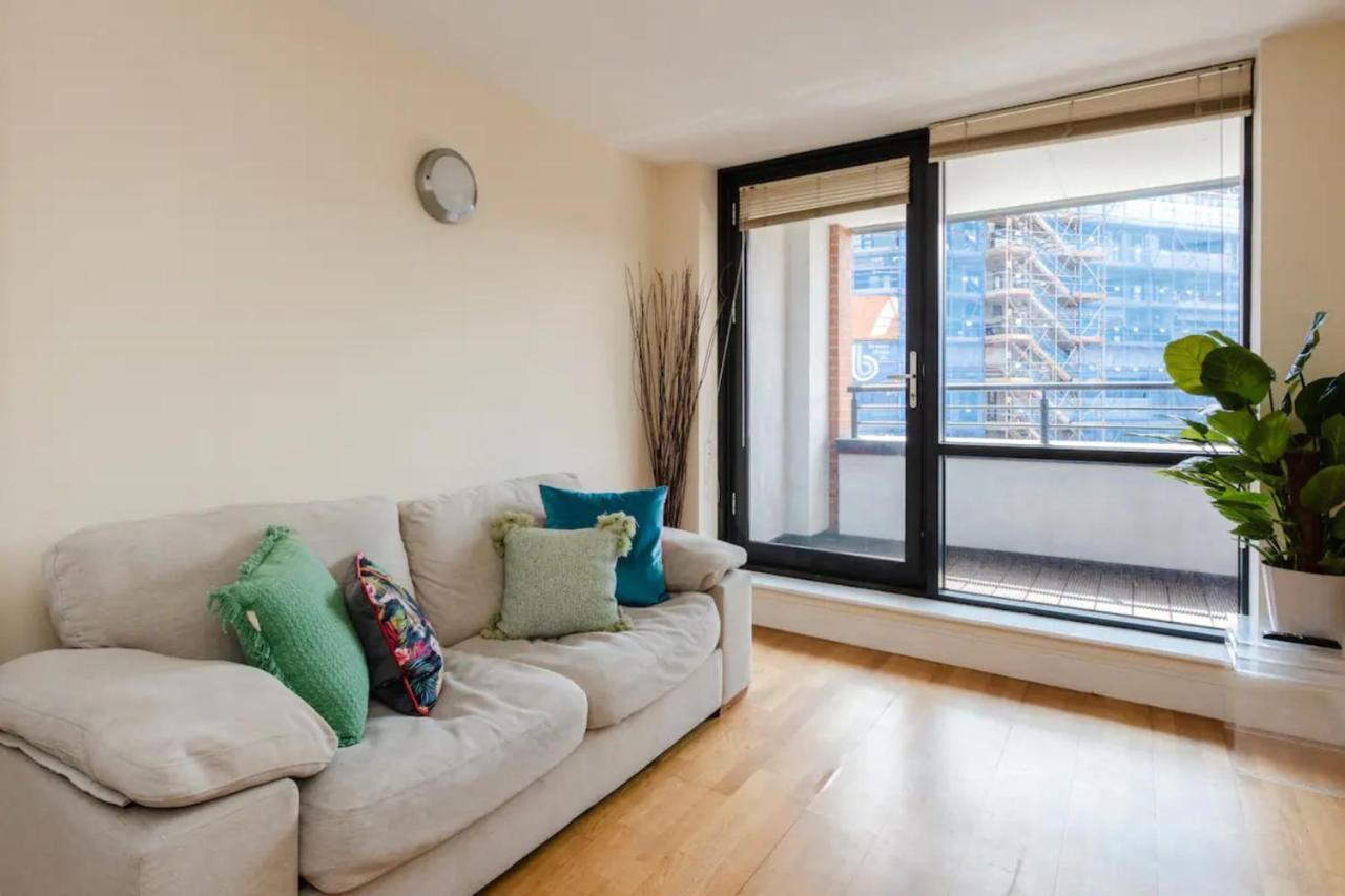 Vivid 2 Bedroom Apartment in Central Londen Buitenkant foto